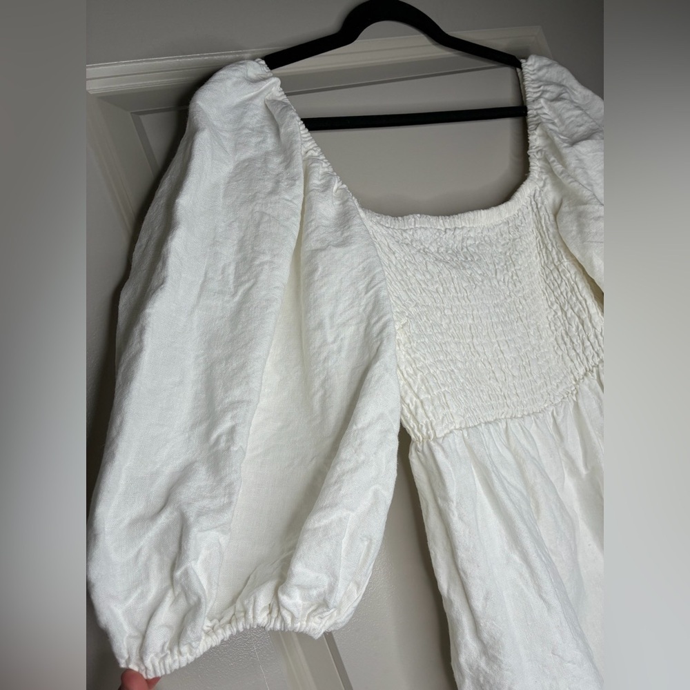 Tuckernuck Annie Smocked Mini Linen Dress in White Medium Puff Sleeves - Picture 3 of 8